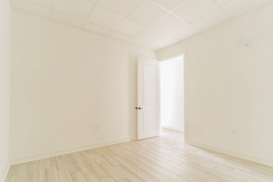 More Photos Of 26077 Nelson Way, Katy Medical For Lease