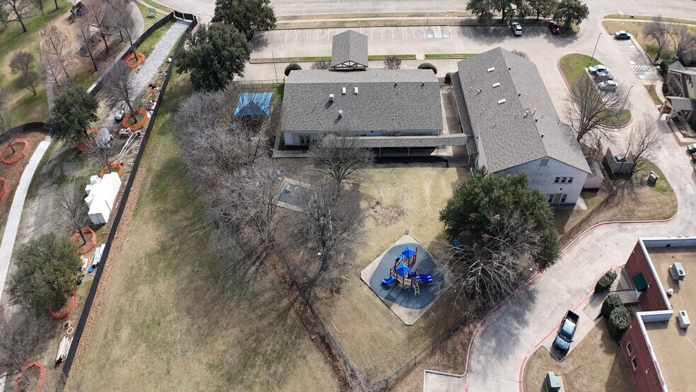 More Photos Of 2121 Bay Hill Dr, Plano General Retail For Sale