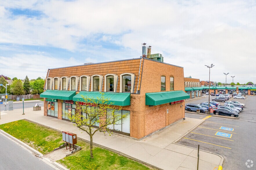 More Photos Of 3300 Midland Ave, Toronto Storefront Retail Office For Lease