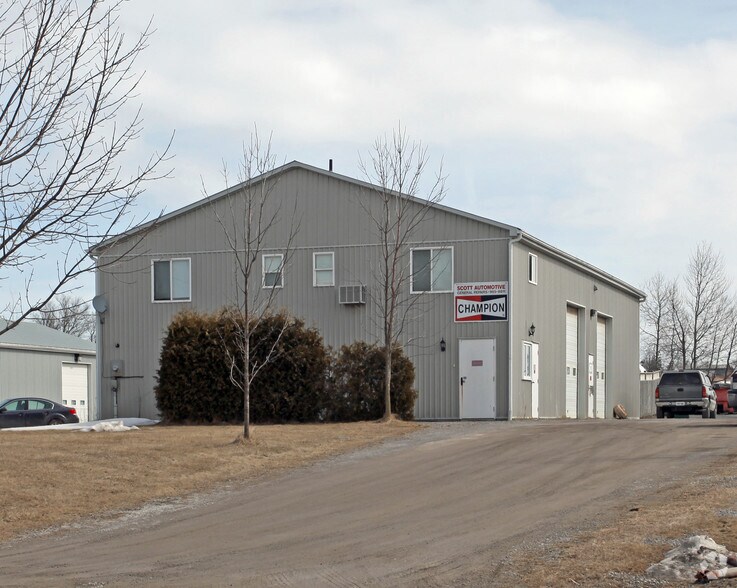 Primary Photo Of 159 N Port Rd, Scugog Auto Repair For Sale