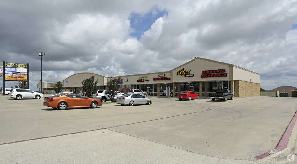 Primary Photo Of 3401 W Stan Schlueter Loop, Killeen Freestanding For Lease