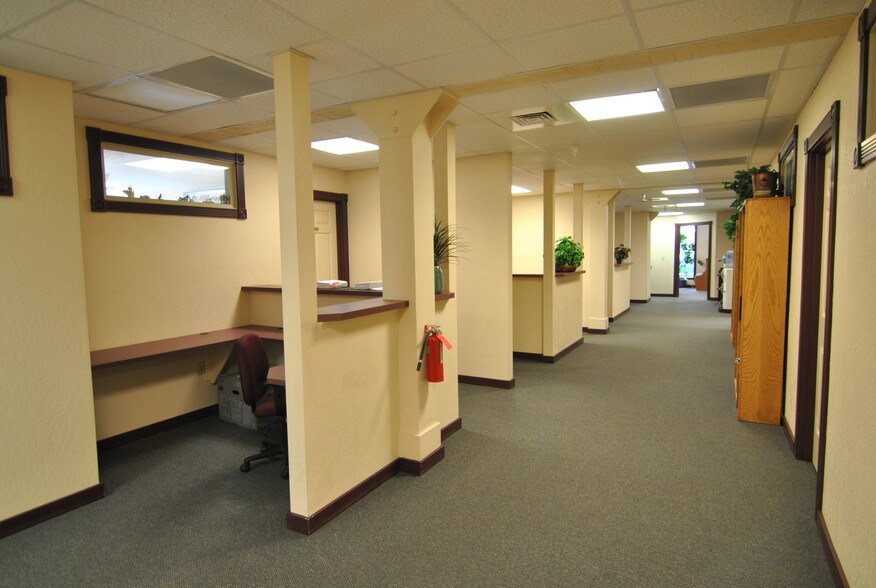 More Photos Of 142 W 8th Ave, Eugene Office For Lease