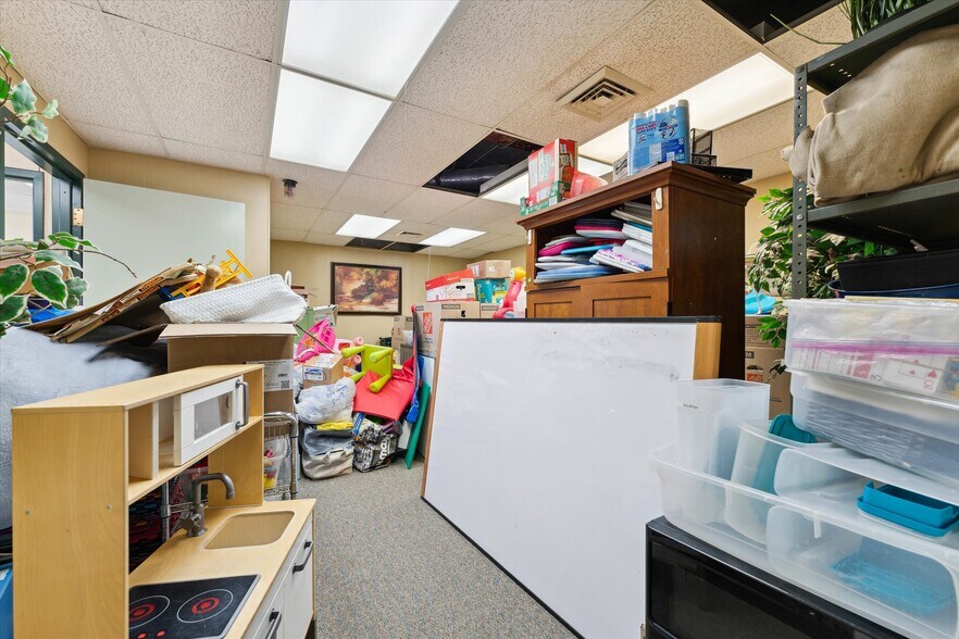 More Photos Of 3333 Brecksville Rd, Richfield Office For Lease