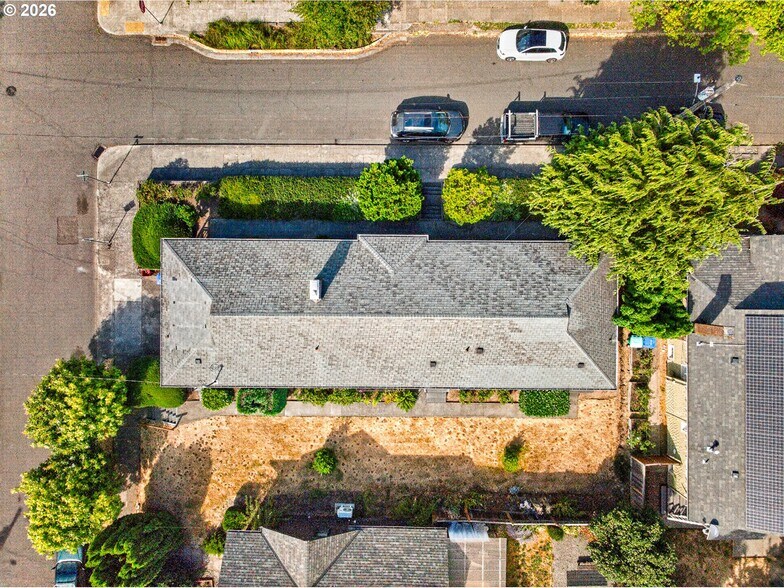More Photos Of 1250 SE 46th Ave, Portland Multifamily For Sale