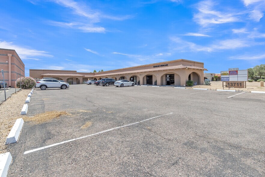 More Photos Of 13711 W Camino Del Sol, Sun City West Medical For Lease