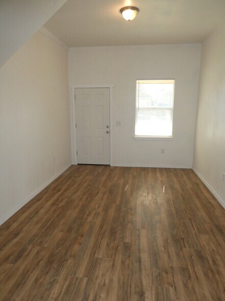 More Photos Of 2451-2473 Trade St SE, Salem Apartments For Sale