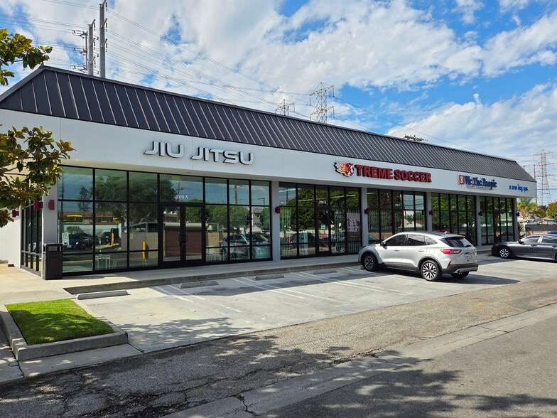 More Photos Of 19009-19019 Hawthorne Blvd, Torrance Unknown For Lease