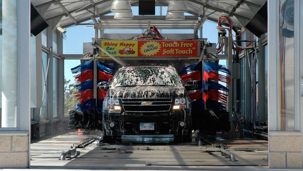 More Photos Of 270 S Havana St, Aurora Carwash For Sale