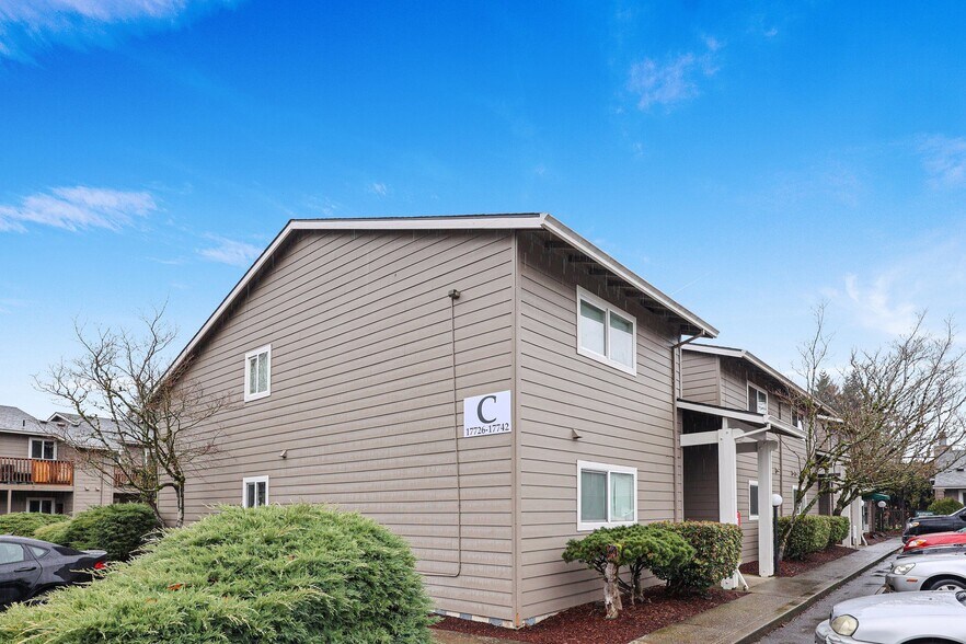 More Photos Of 17726 SE Division St, Portland Apartments For Sale