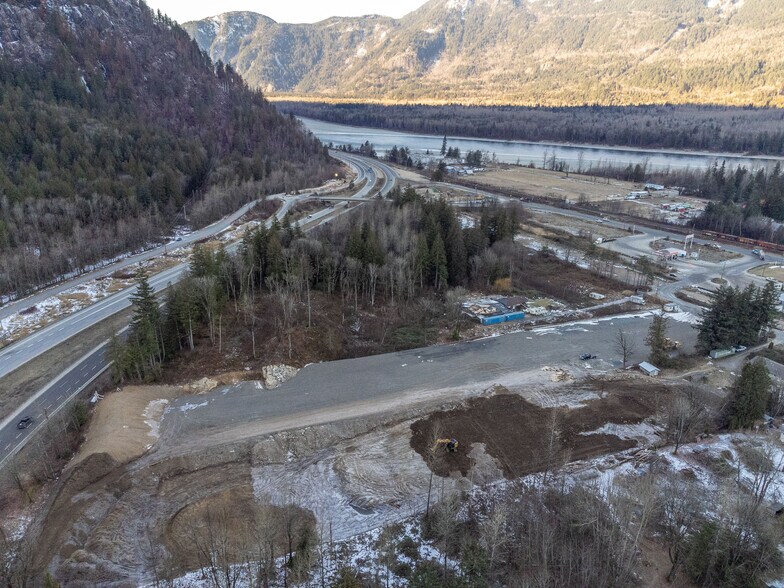 More Photos Of 61934 Estell Rd, Hope Land For Lease