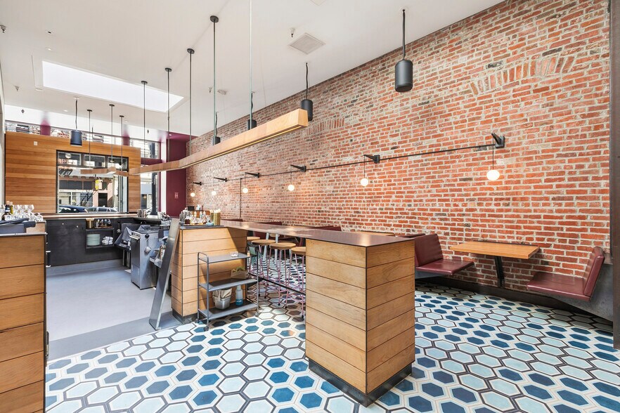 More Photos Of 871 Sutter St, San Francisco Storefront For Sale