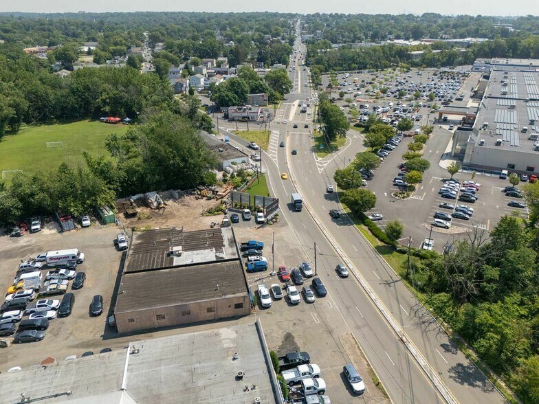 More Photos Of 2530 Springfield Ave, Vauxhall Land For Lease