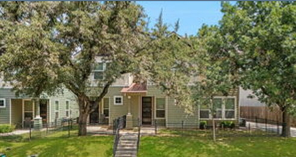 Primary Photo Of 107 Claremont Ave, San Antonio Apartments For Sale