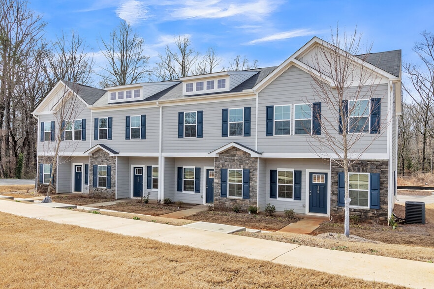 More Photos Of , Pendleton Multifamily For Sale