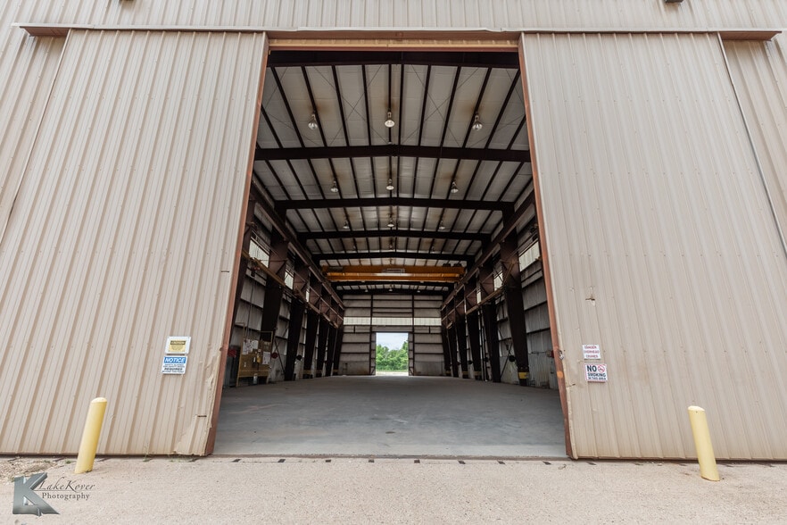More Photos Of 2424 Oak St, Abilene Warehouse For Sale