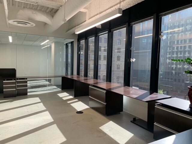 More Photos Of 700 S Flower St, Los Angeles Office For Lease