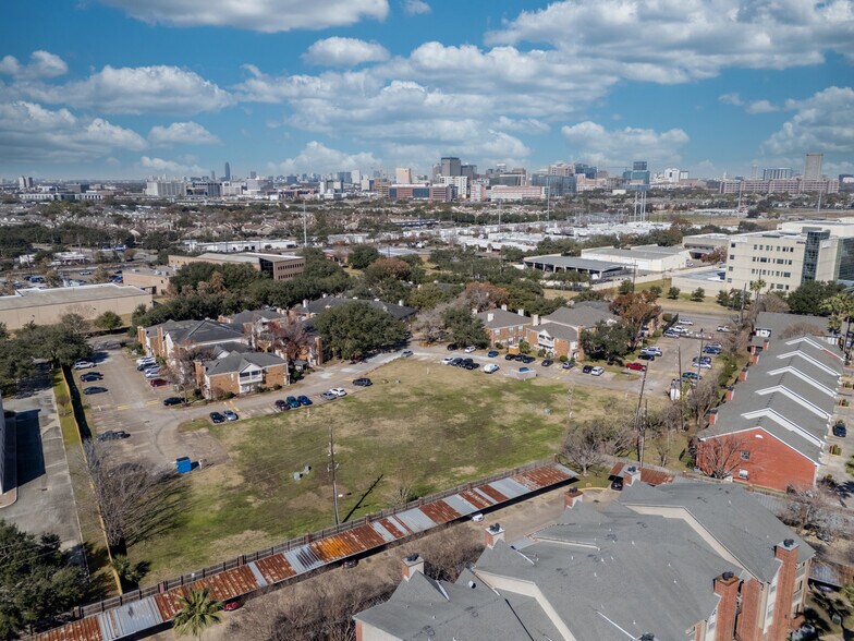 More Photos Of 2626 Holly Hall St, Houston Land For Sale