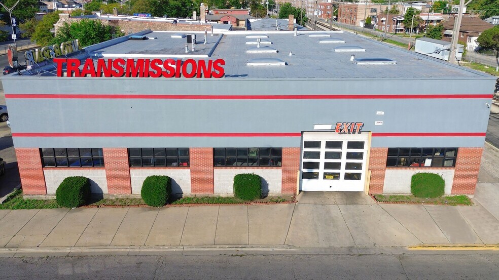 More Photos Of 5000 W Cermak Rd, Cicero Auto Repair For Sale