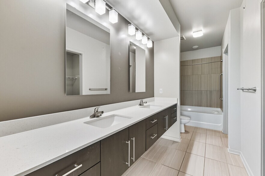 More Photos Of 7900 Conser St, Overland Park Apartments For Sale