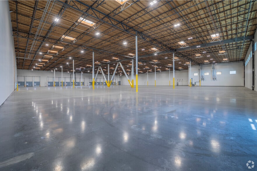 More Photos Of 2380 Williams St, San Leandro Warehouse For Lease