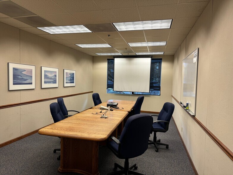 More Photos Of 1402 NE 136th Ave, Vancouver Service For Sale