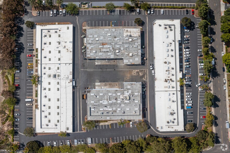 More Photos Of 1930 Watson Way, Vista Unknown For Lease