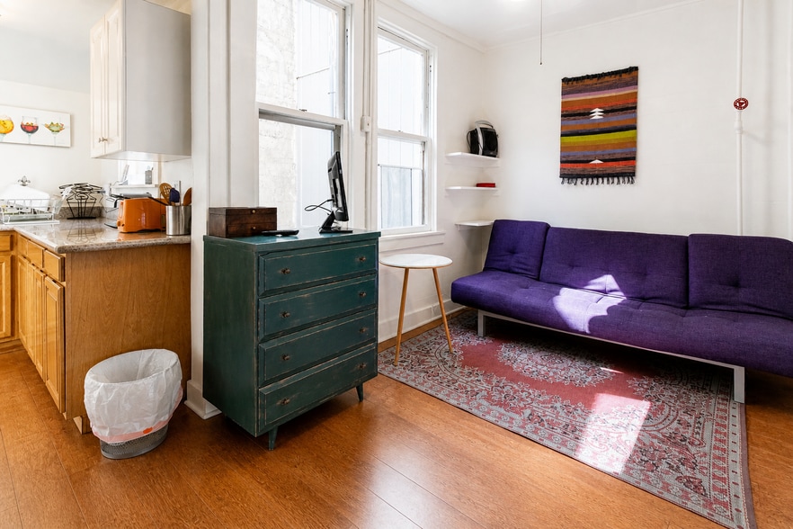 More Photos Of 2604-2608 3rd St, San Francisco Office Residential For Lease