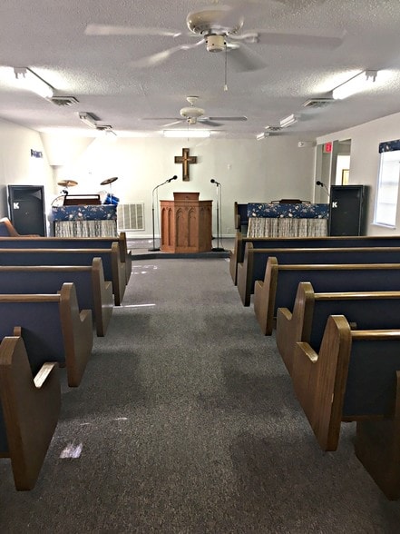 More Photos Of 1519 W Main St, Ardmore Religious Facility For Sale