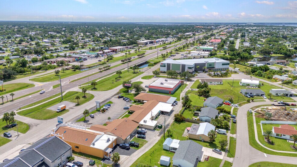 More Photos Of 3443 Tamiami Trl, Port Charlotte Medical For Lease