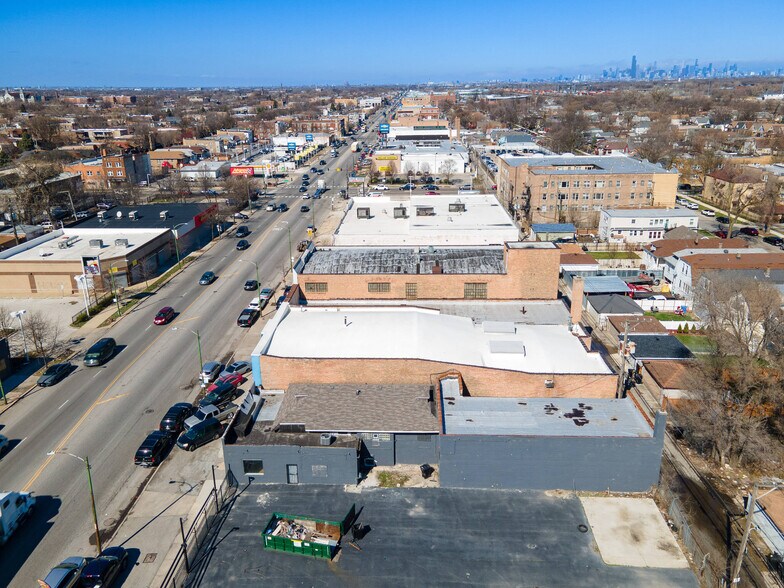 More Photos Of 6743-6753 S Western Ave, Chicago Auto Dealership For Lease