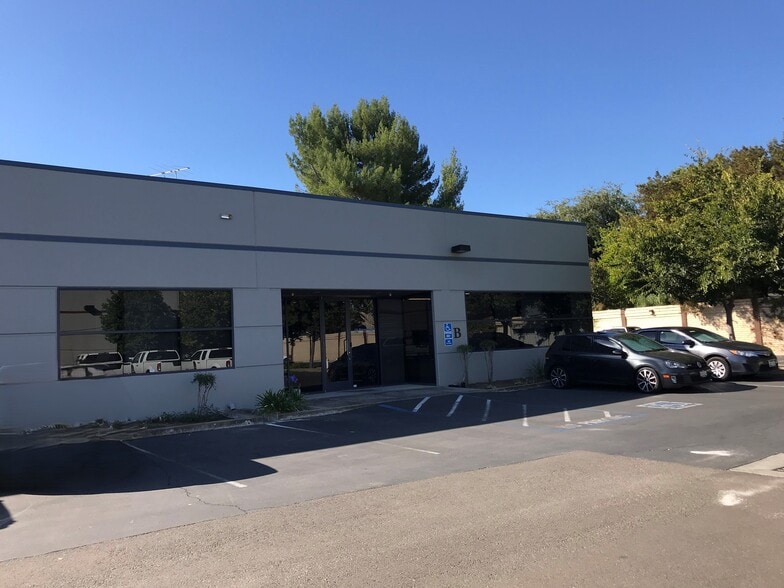 Primary Photo Of 1063 Serpentine Ln, Pleasanton Research And Development For Lease