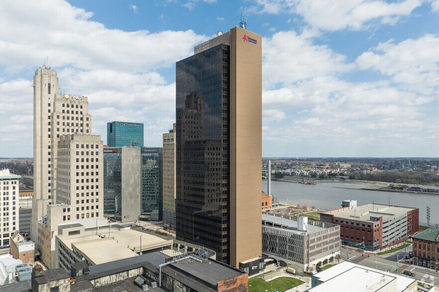 Primary Photo Of 200 N Saint Clair St, Toledo Office Residential For Lease