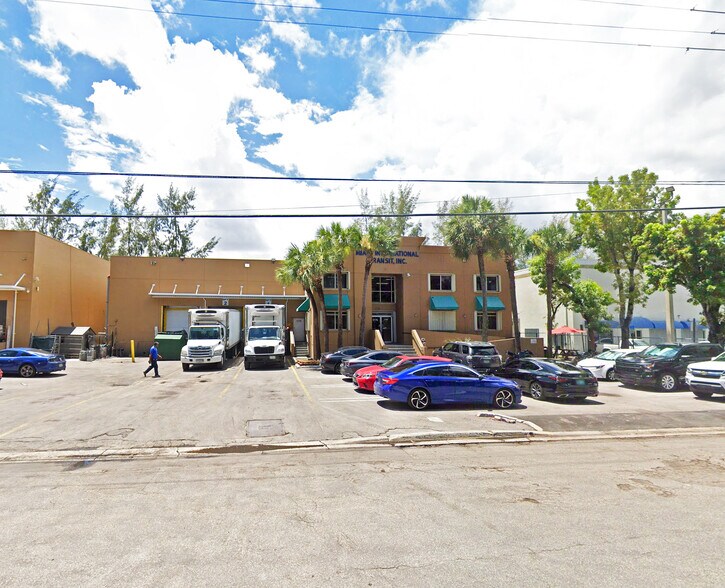 More Photos Of 1776 NW 95th Ave, Miami Warehouse For Sale