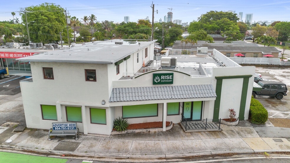 More Photos Of 308 N Federal Hwy, Hallandale Beach Storefront Retail Office For Sale