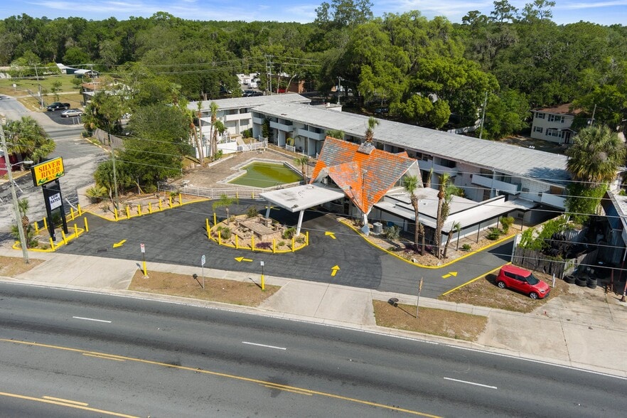 More Photos Of 5565 E Silver Springs Blvd, Silver Springs Hotel For Sale