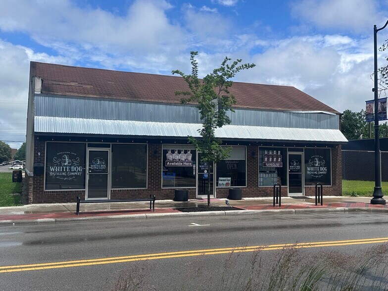 Primary Photo Of 1357 Central Ave, Middletown Storefront For Sale