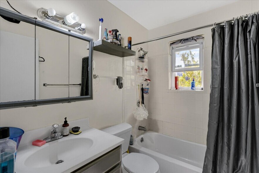 More Photos Of 30 Gardiner Ave, South San Francisco Apartments For Sale