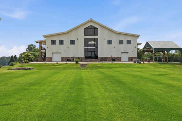 More Photos Of 1616 Oil Well Rd, Jefferson City Golf Course Driving Range For Sale