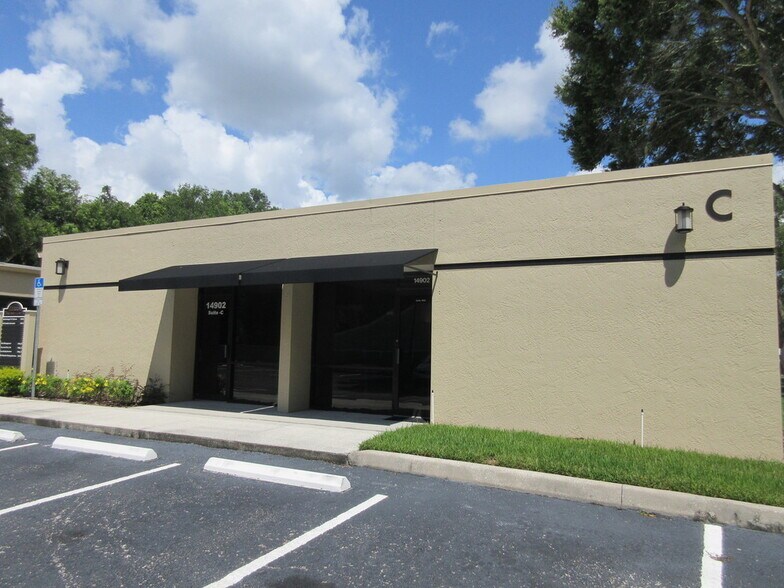 More Photos Of 14902 Winding Creek Ct, Tampa Medical For Lease