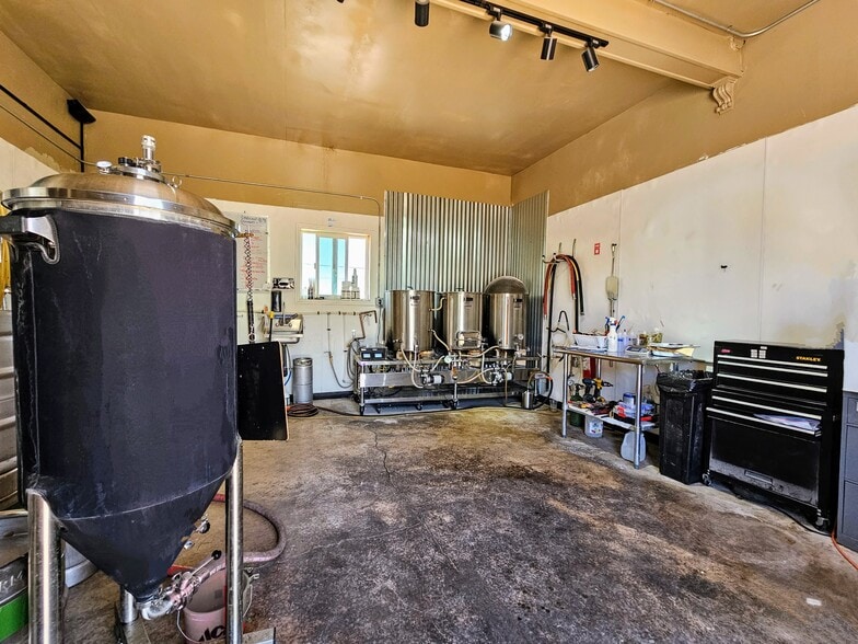 More Photos Of 97 Center Ave, Bisbee Restaurant For Sale