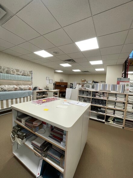 More Photos Of 59 Sunrise hwy, East Islip Freestanding For Lease