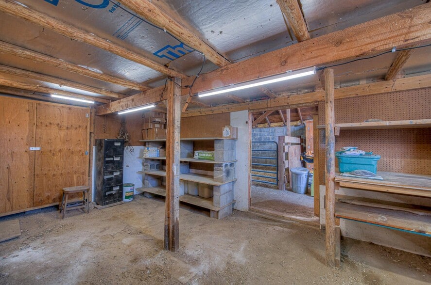 More Photos Of 22540 Us Highway 160, Walsenburg Veterinarian Kennel For Sale