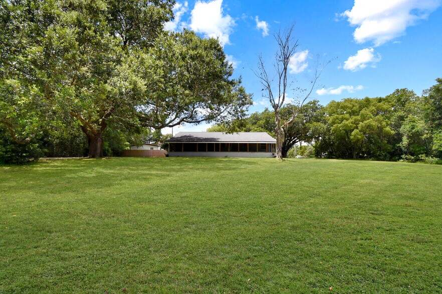 More Photos Of 2706 Old Moultrie Rd, Saint Augustine Medical For Sale