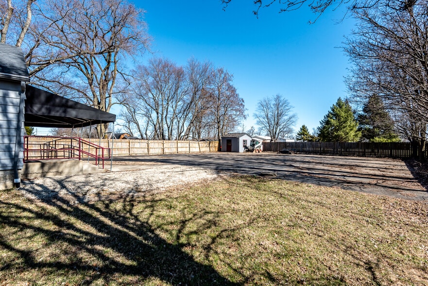 More Photos Of 3386 N State Route 123, Lebanon Office For Sale