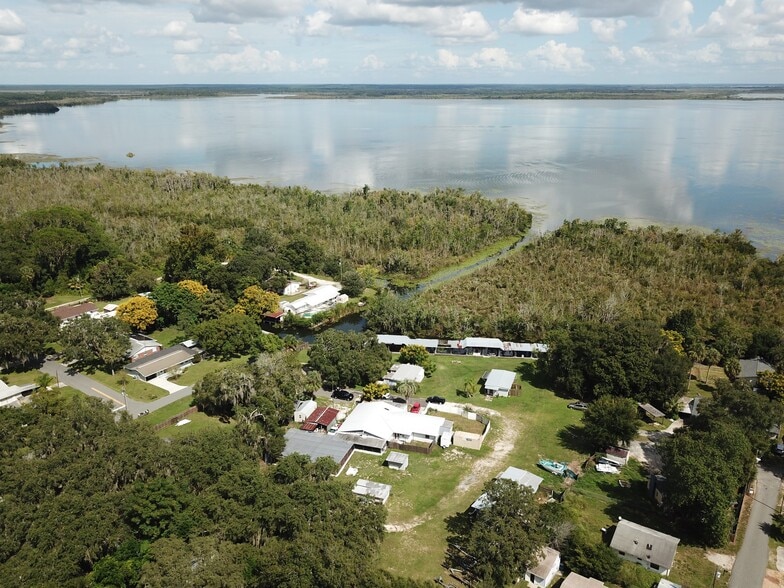 More Photos Of 6808 Lake Griffin Rd, Lady Lake Hotel For Sale