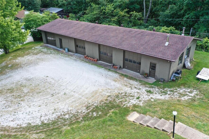 More Photos Of 1500 Gravois Rd, High Ridge Office Residential For Sale