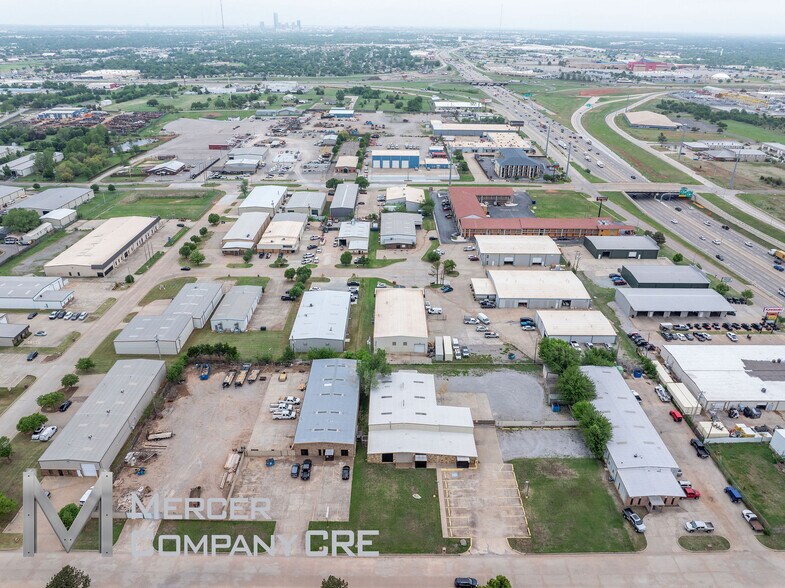 More Photos Of 813 SE 84th St, Oklahoma City Manufacturing For Sale