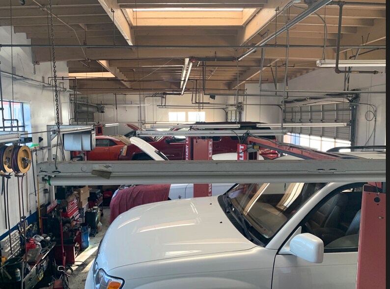 More Photos Of 550 San Pablo Ave, Pinole Auto Repair For Sale