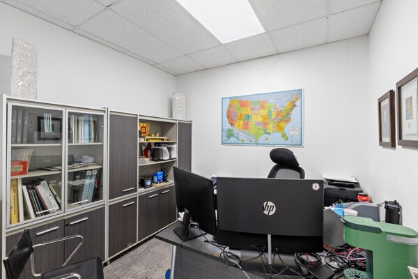 More Photos Of 9210 King Arthur Dr, Dallas Distribution For Lease