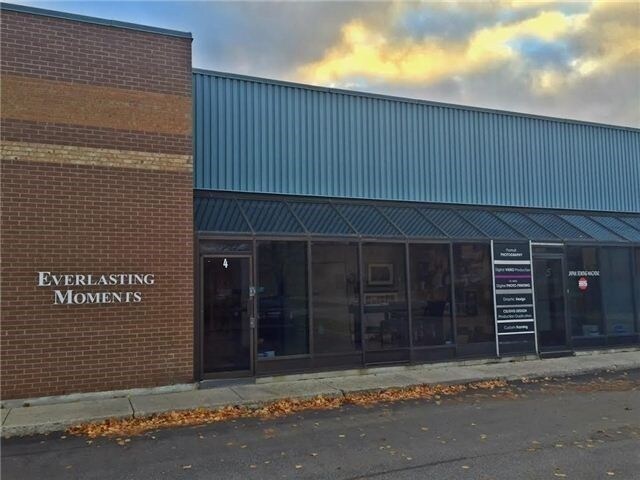 More Photos Of 146 W Beaver Creek Rd, Richmond Hill Warehouse For Sale